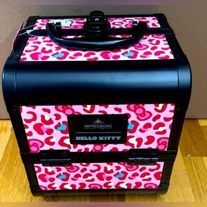 Impressions Hello Kitty Makeup Travel Case